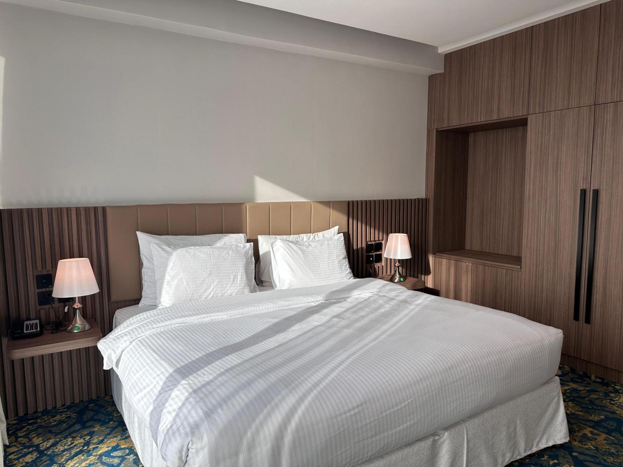 Sur Grand Hotel Eksteriør bilde
